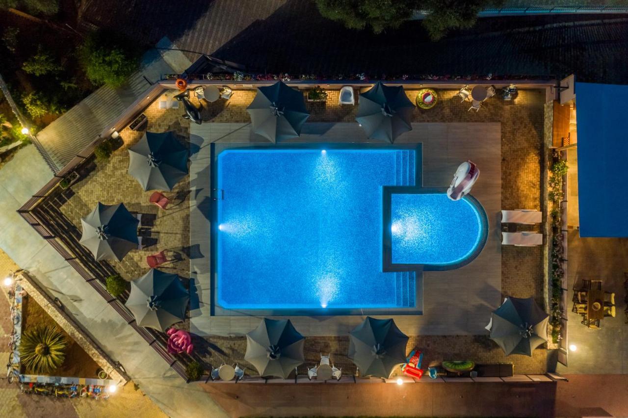 Paradisio Baby & Kinder Hotel Stavrós 外观 照片