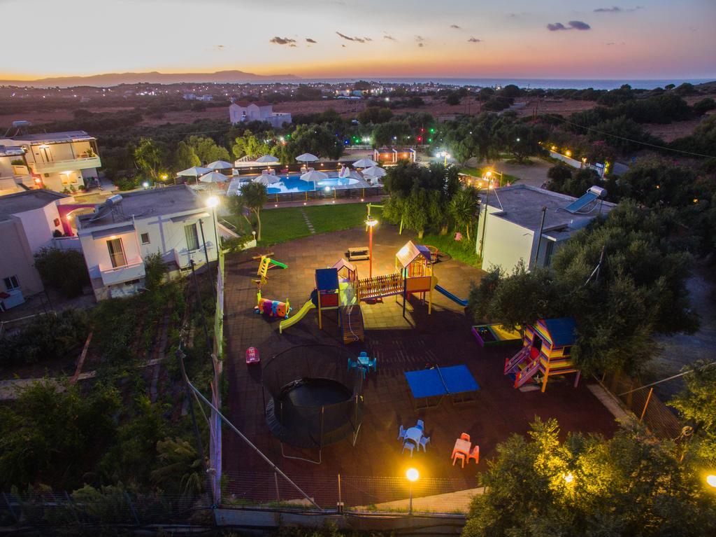 Paradisio Baby & Kinder Hotel Stavrós 外观 照片